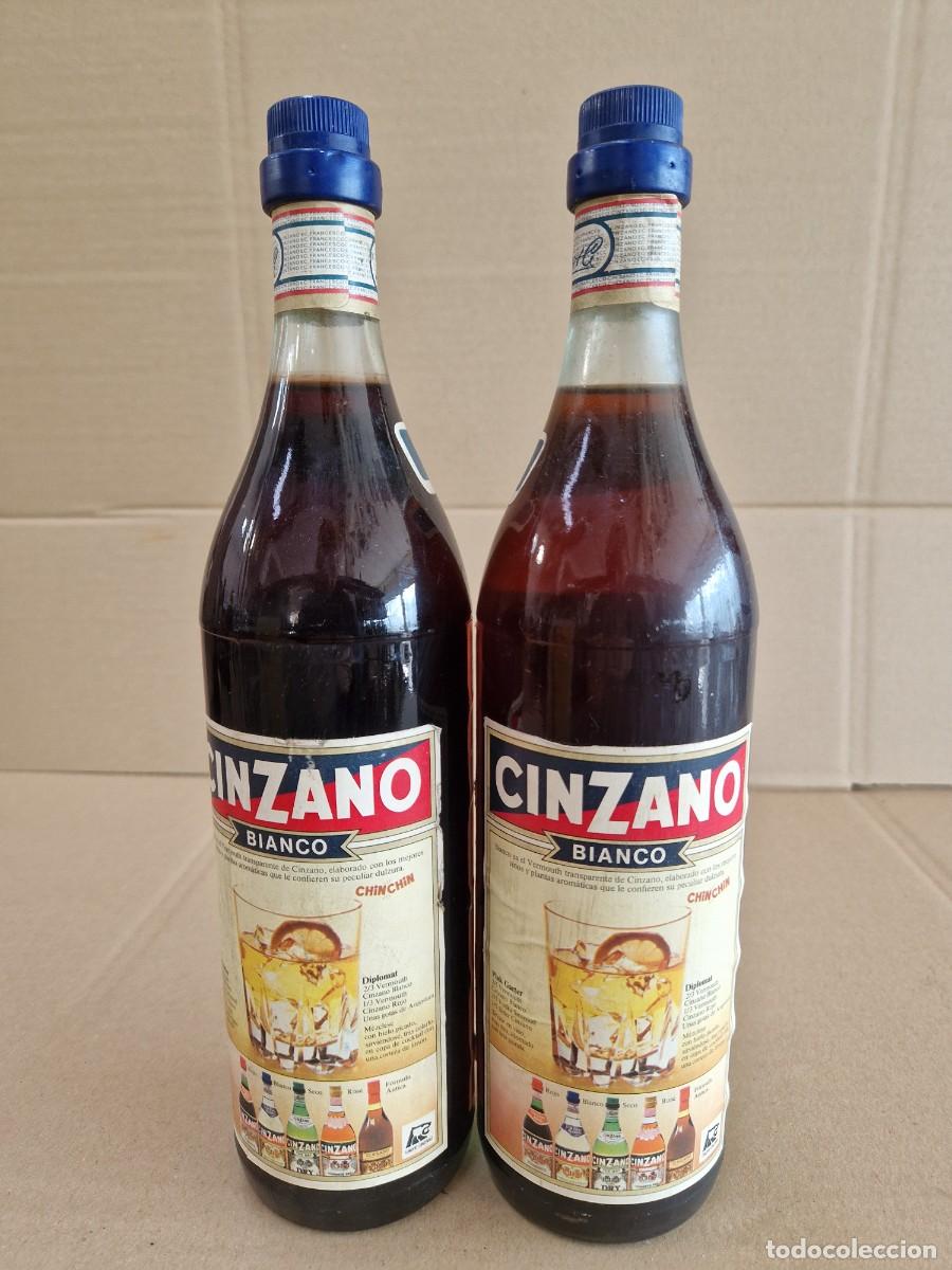 Botellas antiguas: 2 BOTELLAS DE CINZANO BIANCO - Foto 5