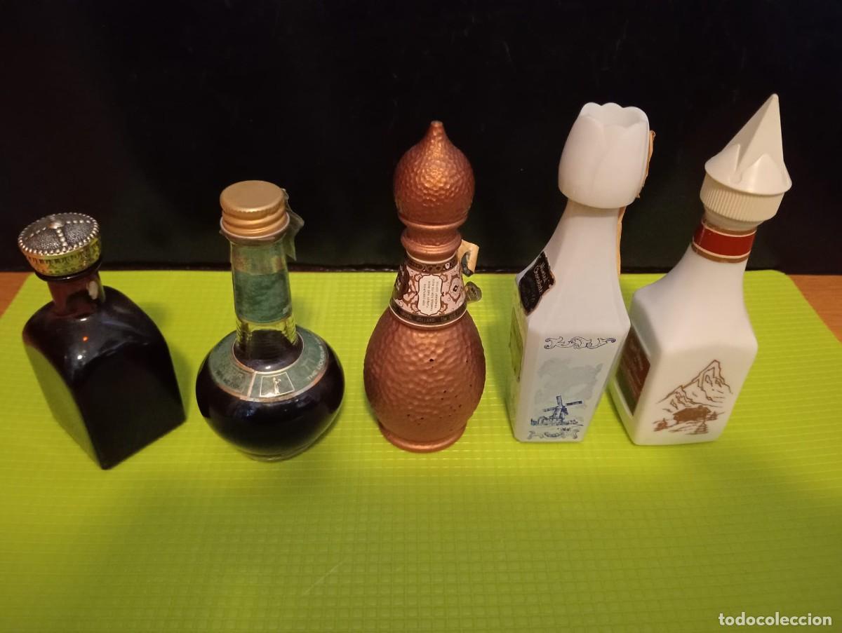 Botellas antiguas: Botellas colecci&oacute;n a&ntilde;os setenta - Foto 2