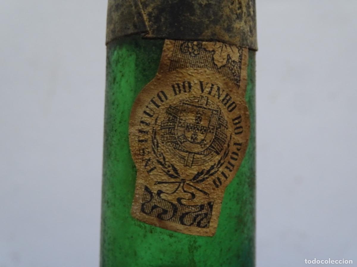 Botellas antiguas: OLD INVALID PORTO. SANDEMAN. LITRO. - Foto 4