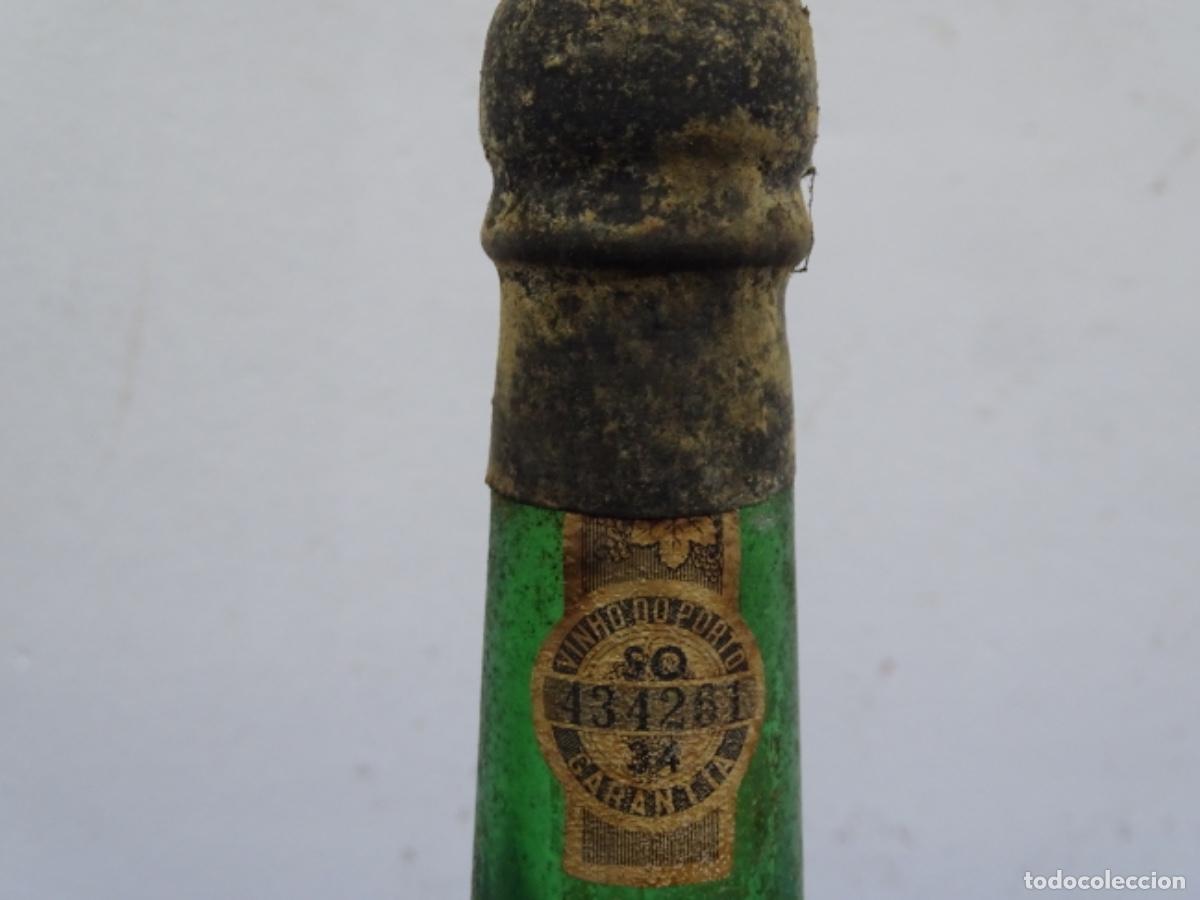 Botellas antiguas: OLD INVALID PORTO. SANDEMAN. LITRO. - Foto 5