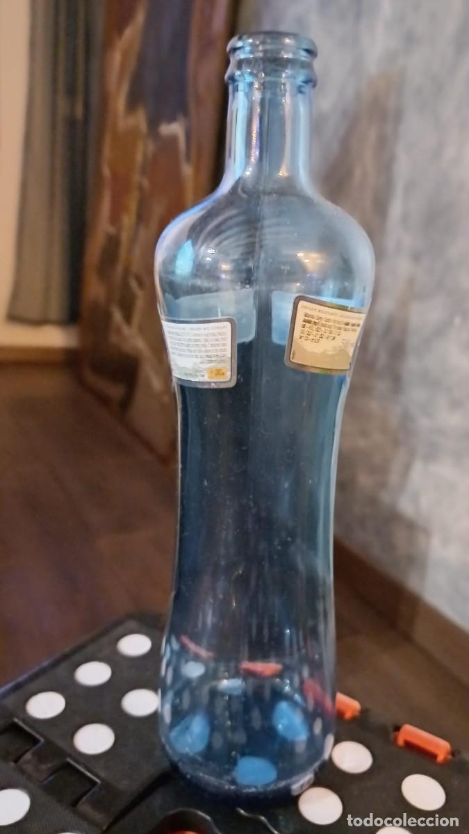 Botellas antiguas: Florero Botella de cristal azul 25 cm - Foto 1
