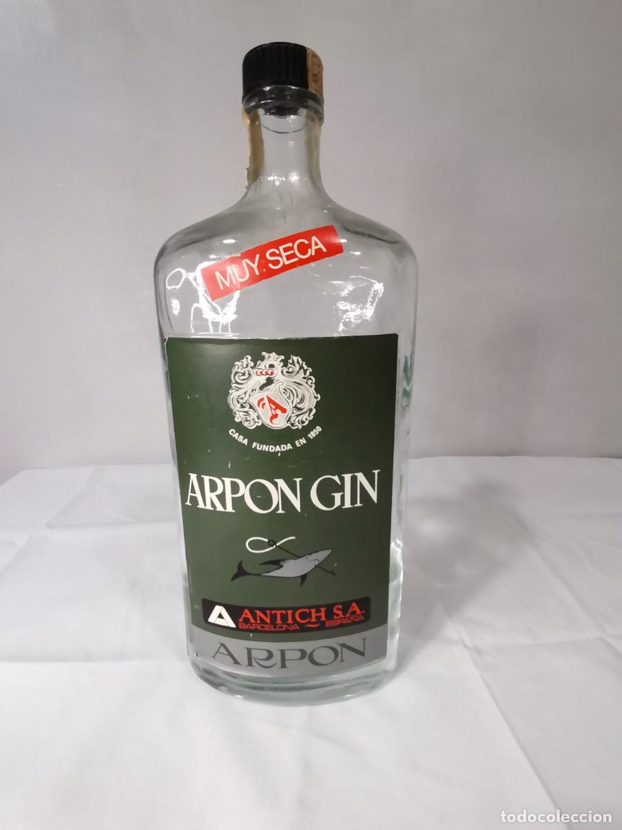 Botellas antiguas: Botella de Ginebra Arpon de Anthich S.A. - Foto 4