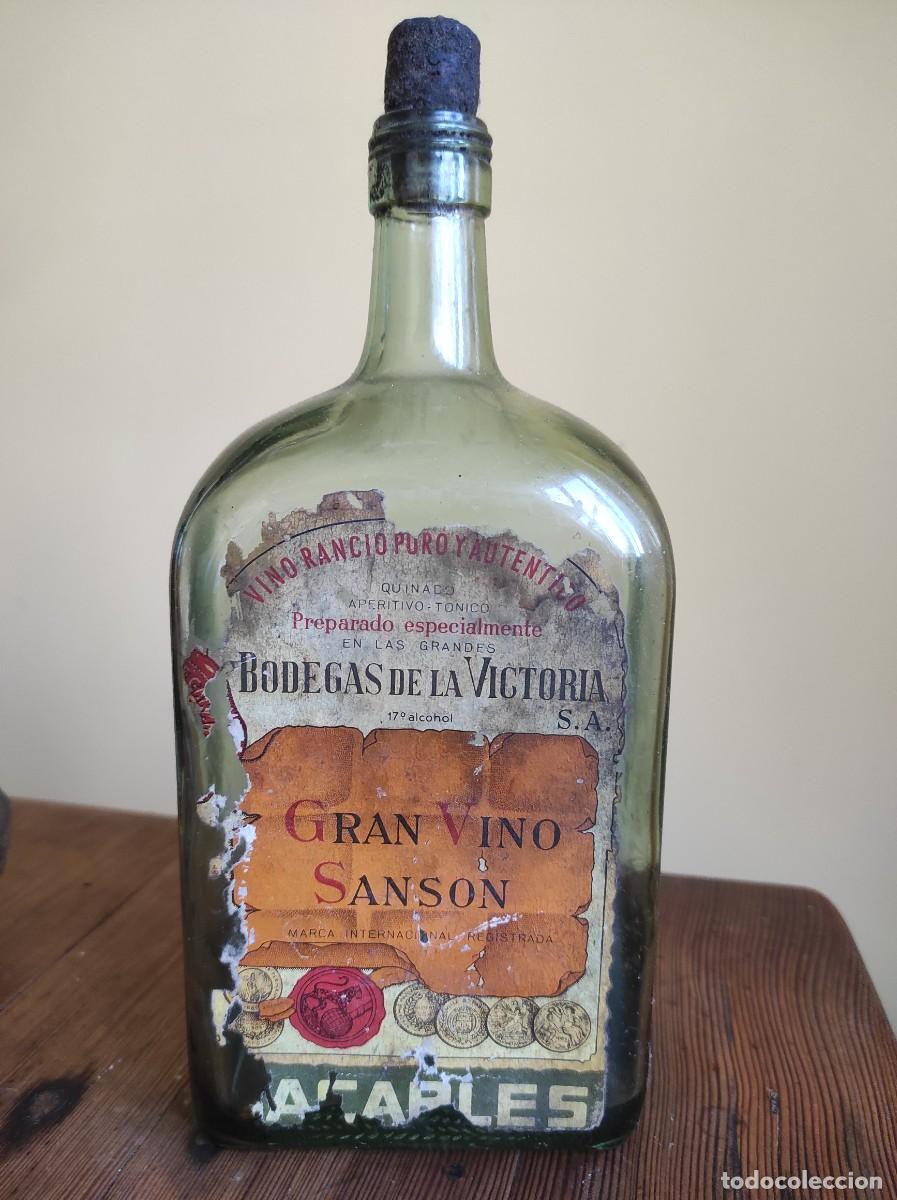 Botellas antiguas: Gran vino Sans&oacute;n bodegas de la victoria. - Foto 1