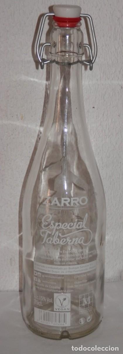 Botellas antiguas: BOTELLA EDICI&Oacute;N LIMITADA DEL VERMUT ZARRO - Foto 3