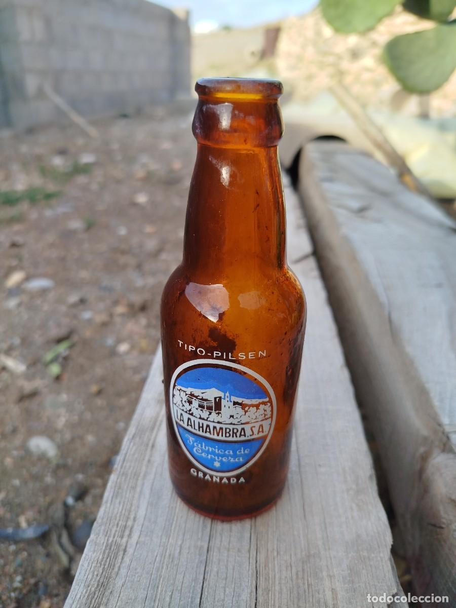 Botellas antiguas: Botella vidrio antigua - Foto 1