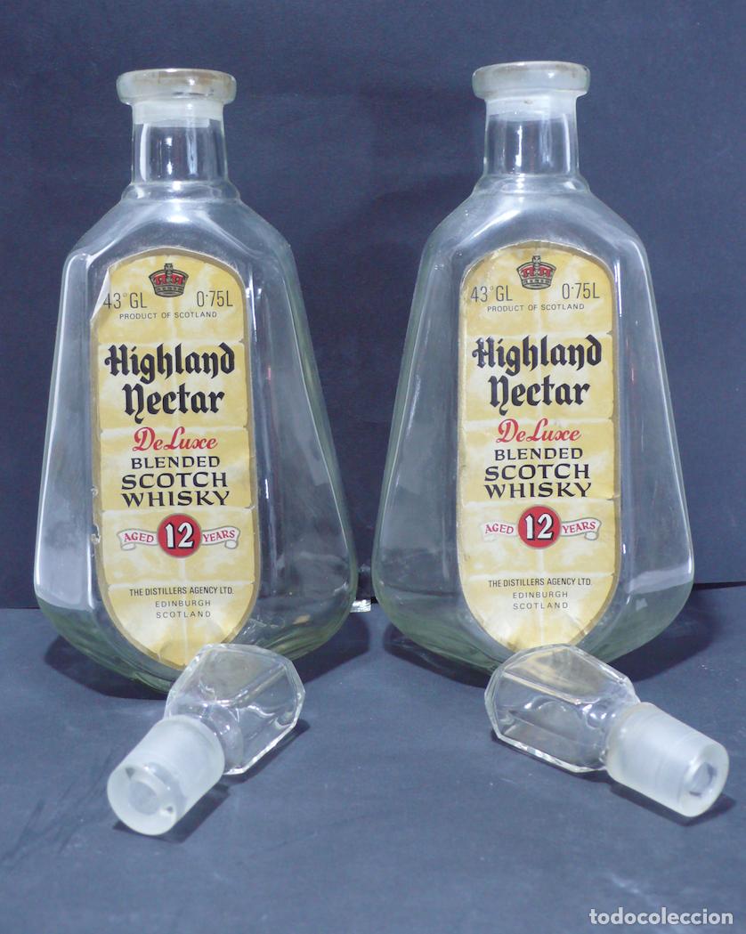 Botellas antiguas: PAREJA DE BOTELLAS DE CRISTAL - Foto 2
