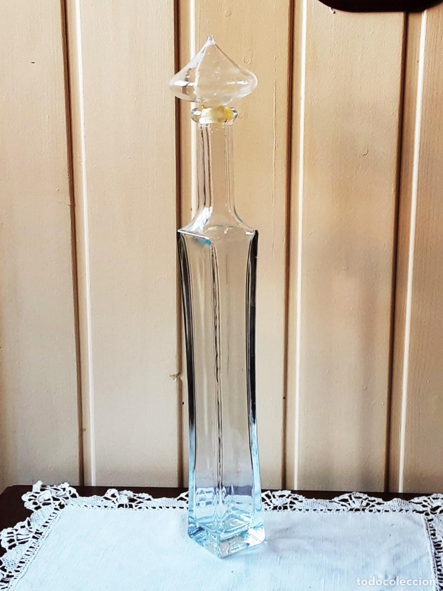 Botellas antiguas: LICORERA DE CRISTAL ALARGADA - Foto 3