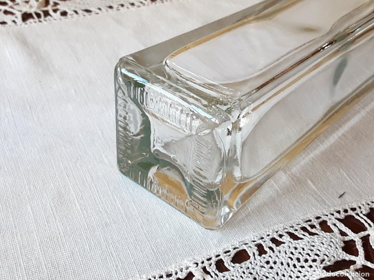 Botellas antiguas: LICORERA DE CRISTAL ALARGADA - Foto 8