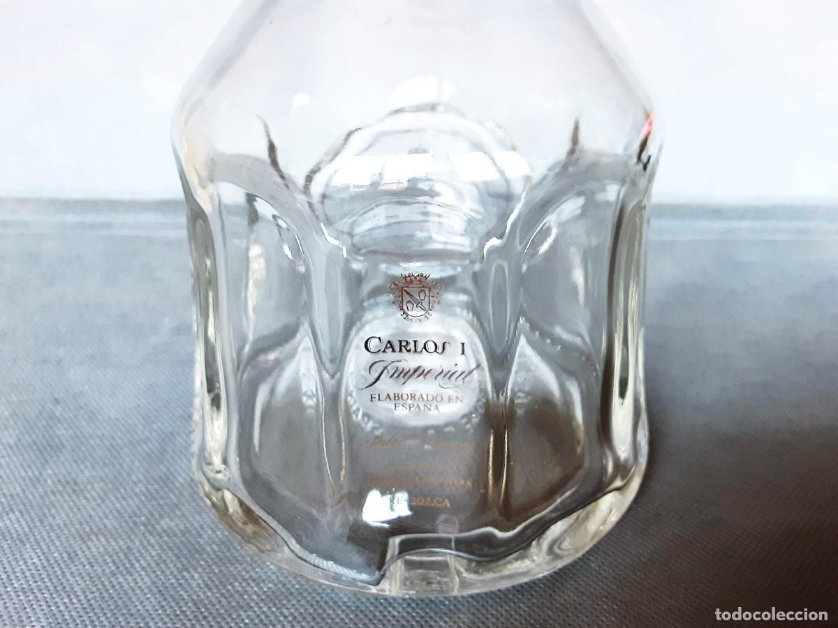 Botellas antiguas: BOTELLA LICORERA CARLOS I IMPERIAL - Foto 5