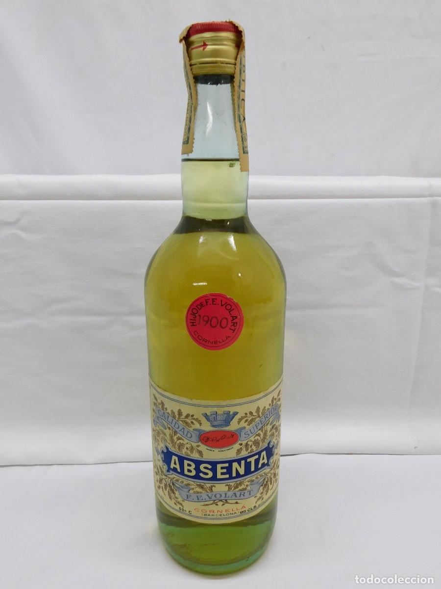 Botellas antiguas: LICOR ABSENTA VOLART - CORNELLA - Foto 1