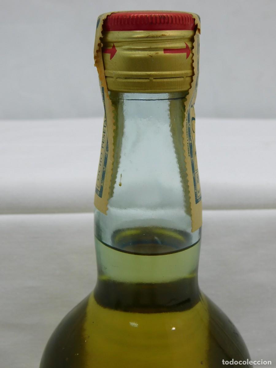 Botellas antiguas: LICOR ABSENTA VOLART - CORNELLA - Foto 2