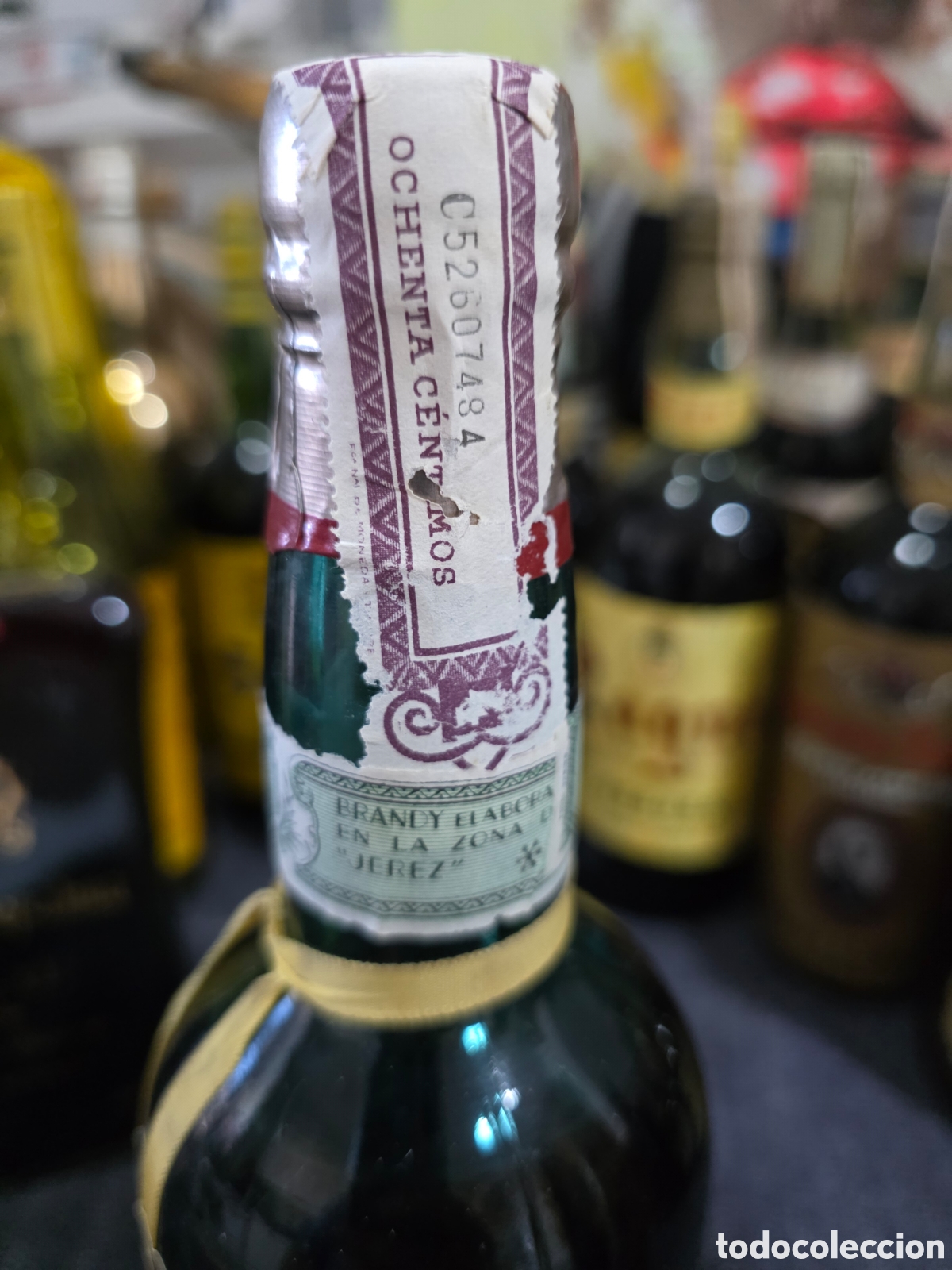 Botellas antiguas: Botella brandy Lustau. 80 centimos - Foto 2