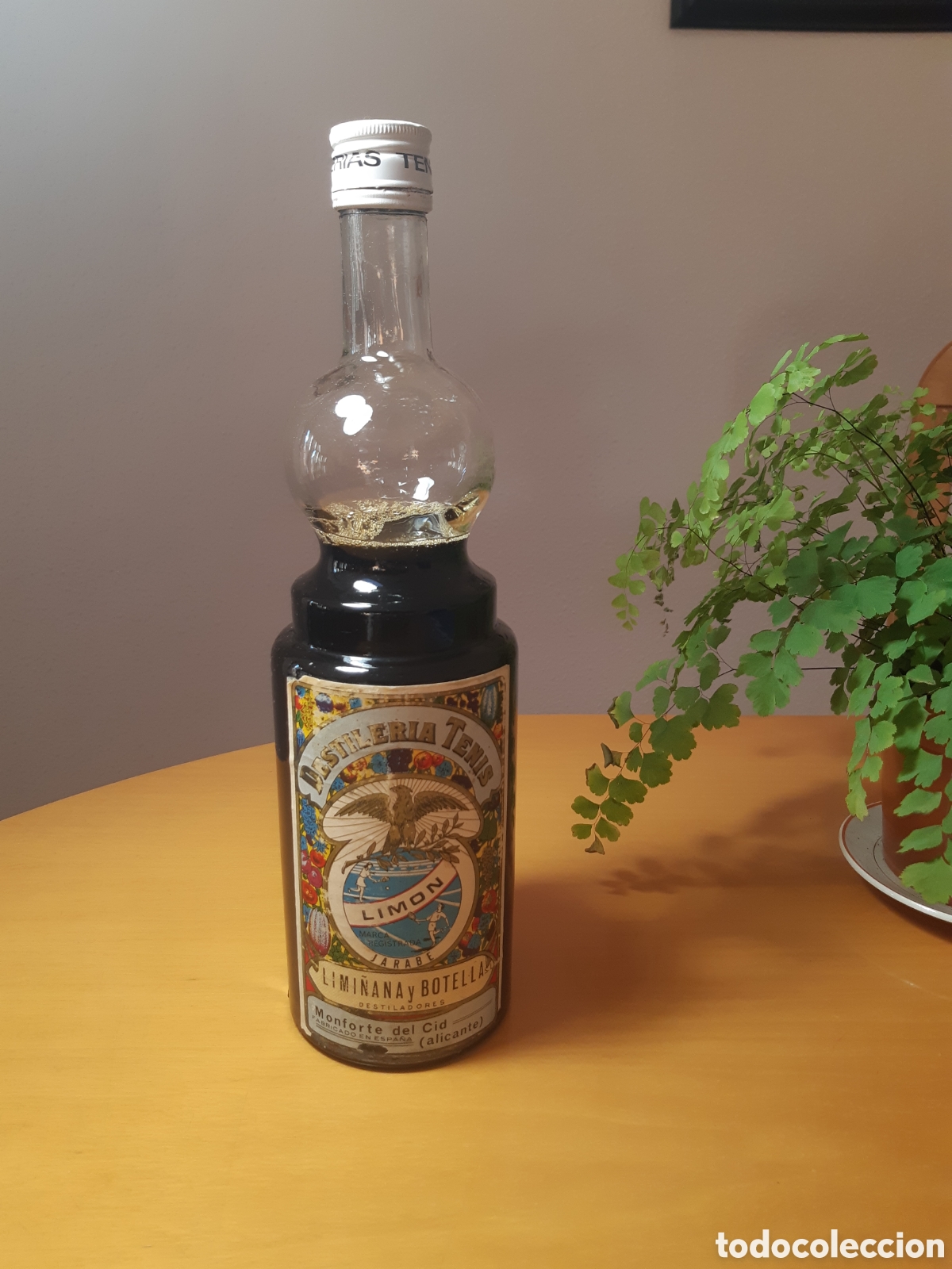 Botellas antiguas: Botella jarabe de lim&oacute;n Tenis - Foto 7