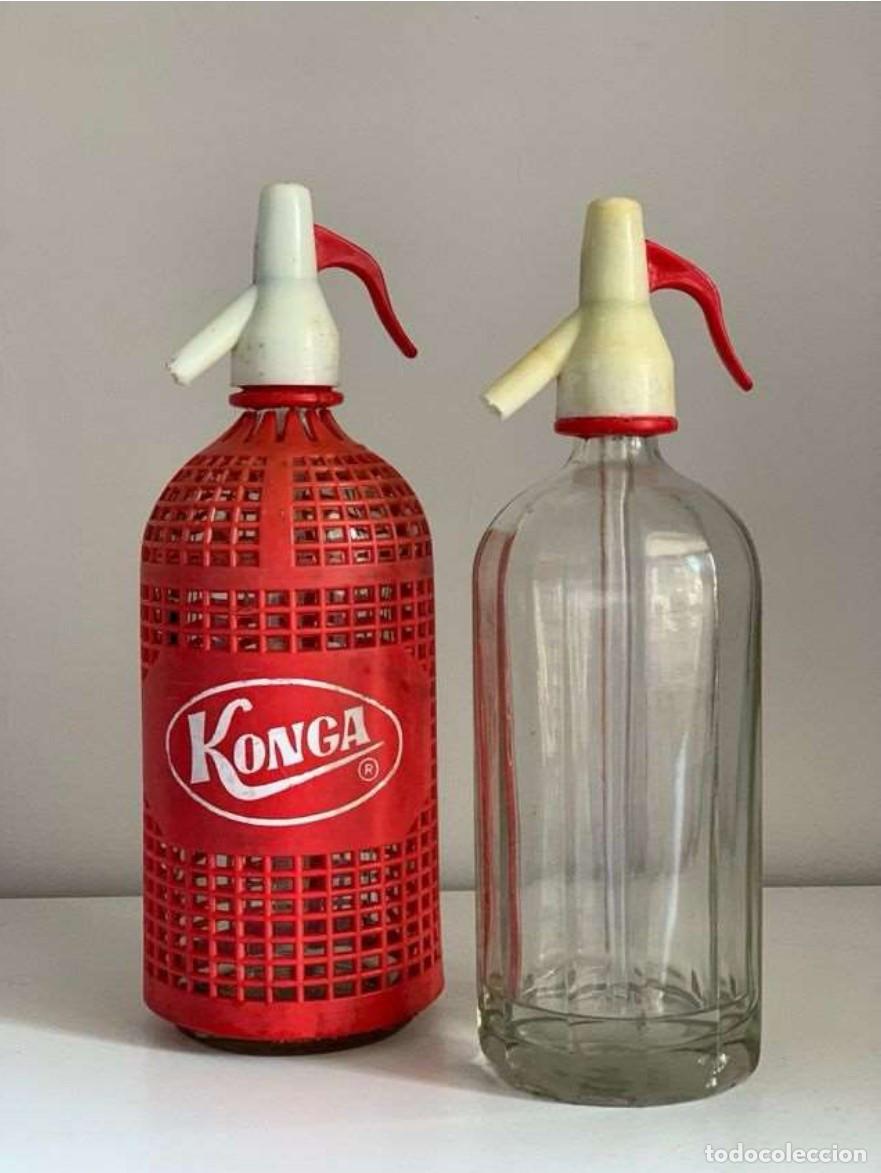 Botellas antiguas: Sifon de vidrio y plastico Konga - Foto 1