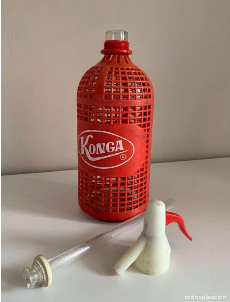 Botellas antiguas: Sifon de vidrio y plastico Konga - Foto 2