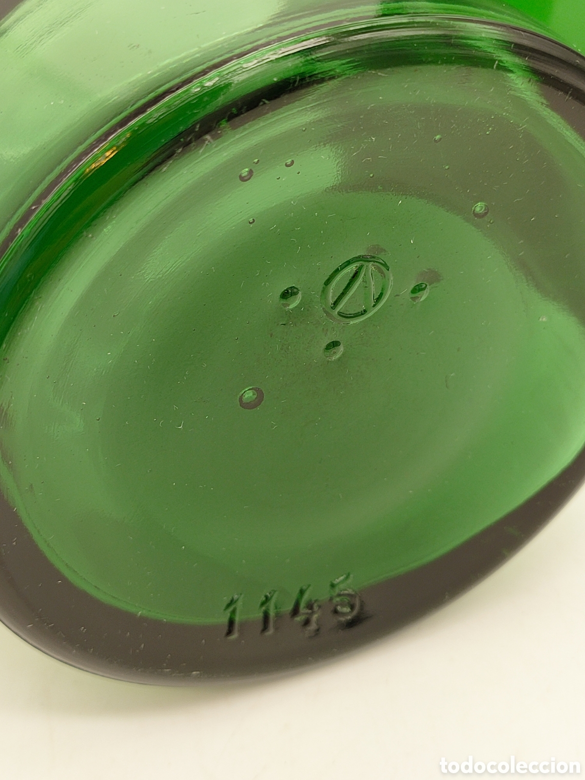Botellas antiguas: Dos botellas antiguas color verde - Foto 3