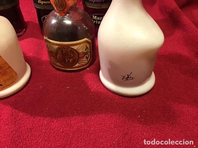 Botellas antiguas: LOTE MINIATURAS DE BOTELLAS DE LICOR - Foto 6