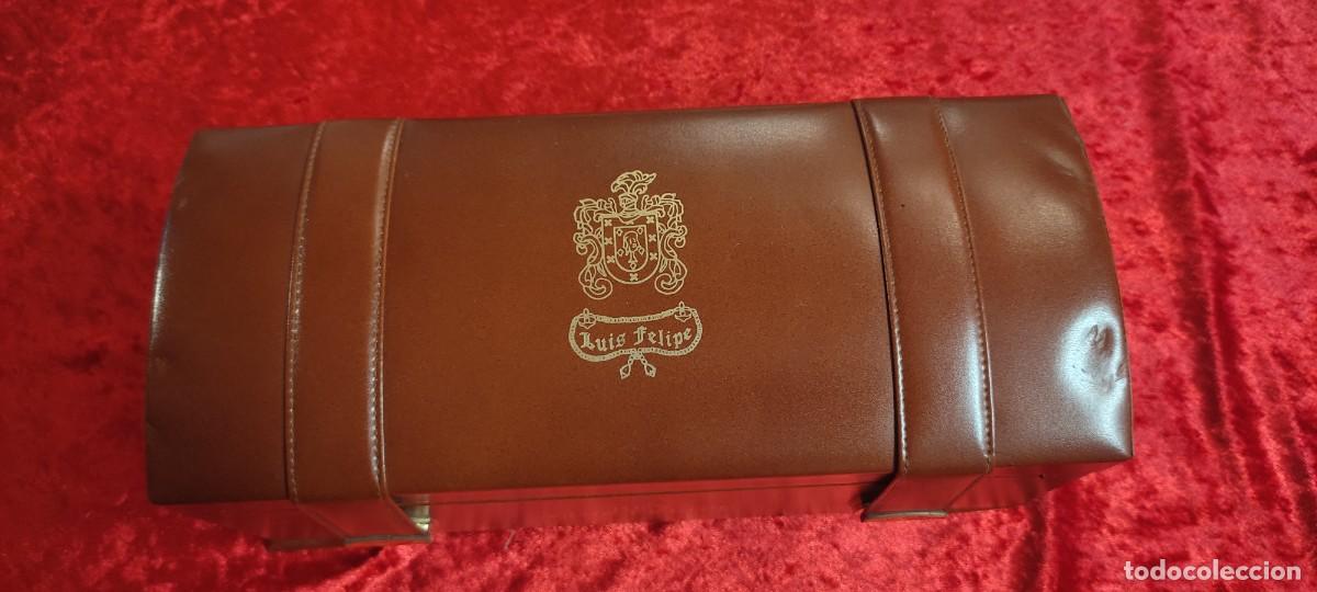 Botellas antiguas: CAJA COFRE EN MADERA DE BOTELLA LUIS FELIPE - Foto 3