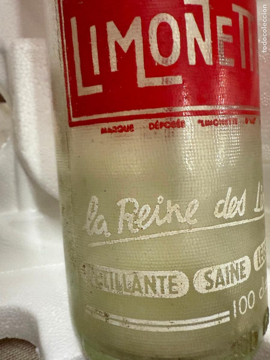 Botellas antiguas: LIMONETTE D&rsquo;ILLE. Antigua botella de limonada. 31cms - Foto 2
