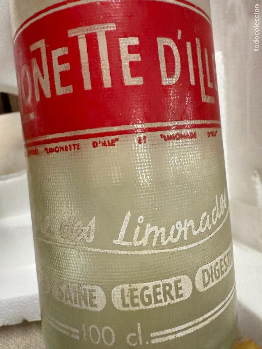 Botellas antiguas: LIMONETTE D&rsquo;ILLE. Antigua botella de limonada. 31cms - Foto 1