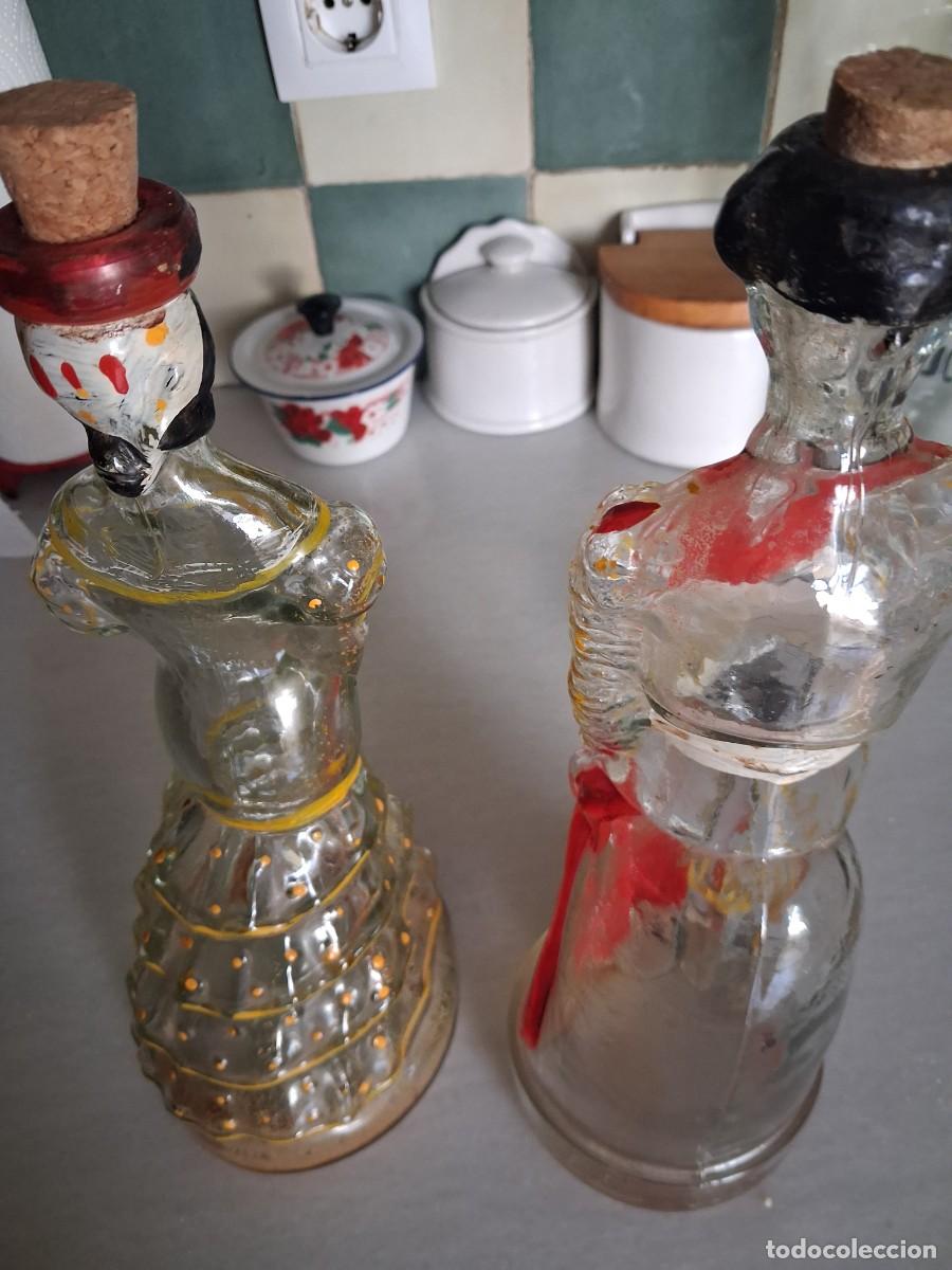 Botellas antiguas: Pareja de botellas de licor antiguas - Foto 3