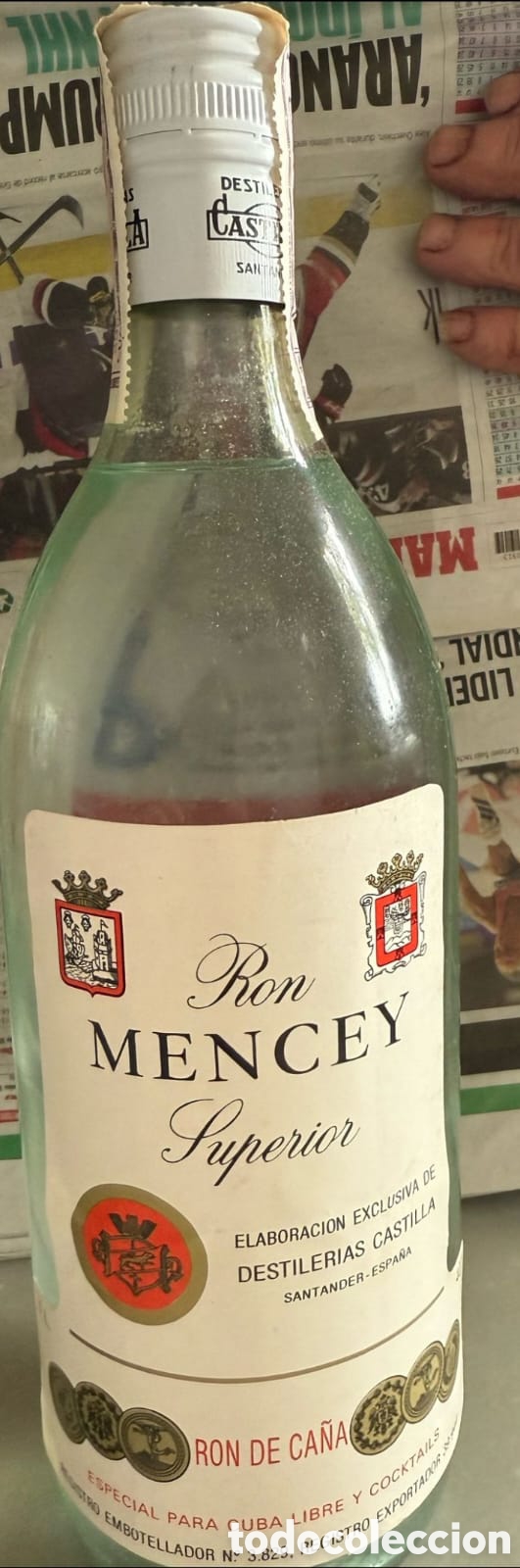 Botellas antiguas: Ron Mencey Superior para exportaci&oacute;n - Foto 1