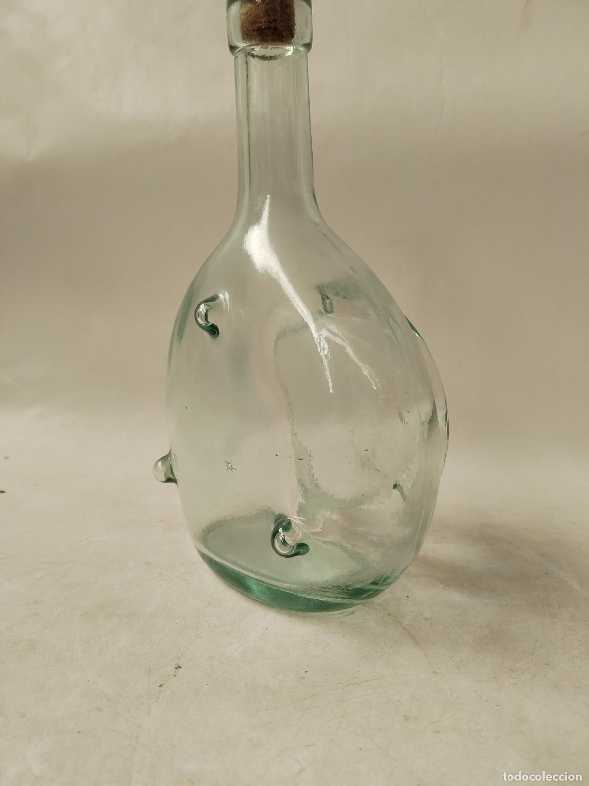 Botellas antiguas: botella cenicero vintage - Foto 2