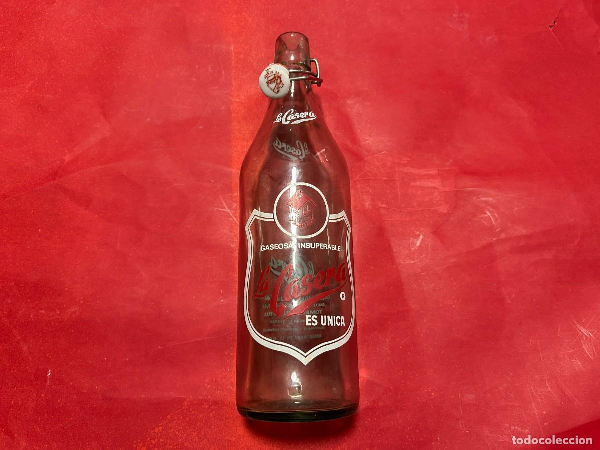 Botellas antiguas: La CASERA botella de litro P.A.T 5401 - Foto 1