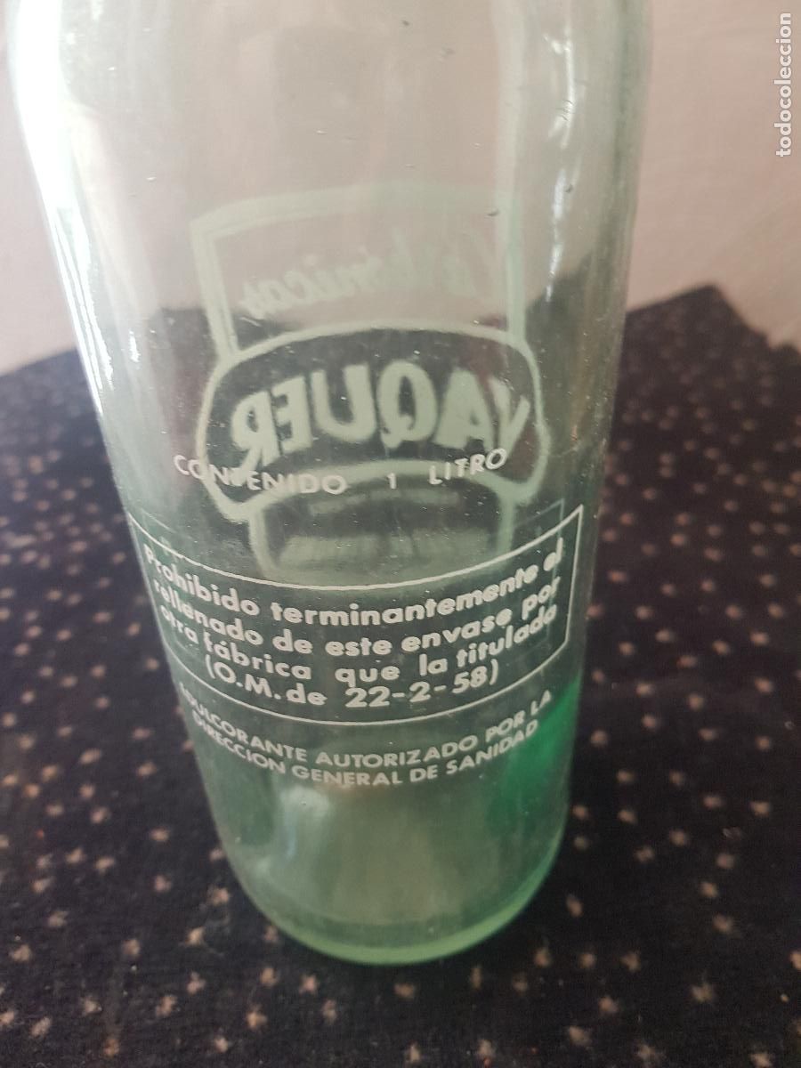 Botellas antiguas: CUEVAS DE VINROMA CARBONICAS VAQUER - Foto 2