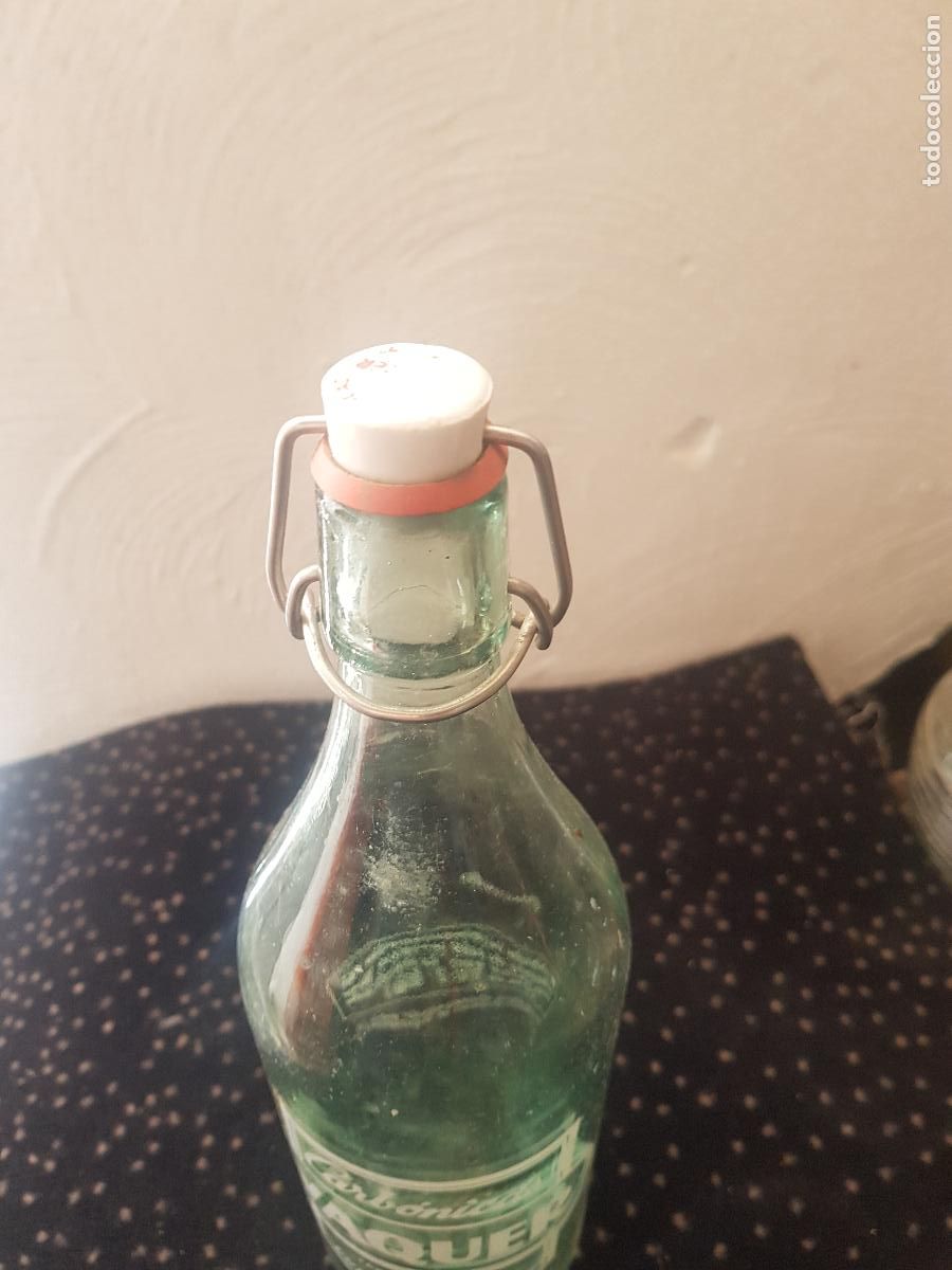 Botellas antiguas: CUEVAS DE VINROMA CARBONICAS VAQUER - Foto 3