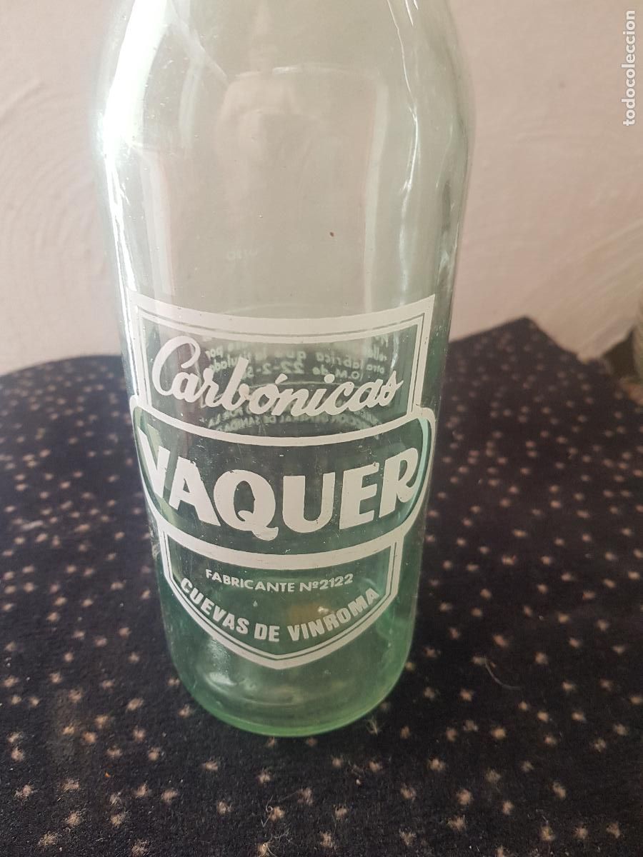 Botellas antiguas: CUEVAS DE VINROMA CARBONICAS VAQUER - Foto 1
