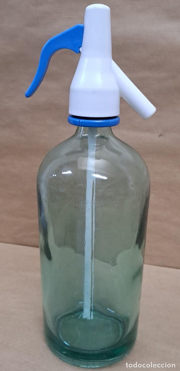 Botellas antiguas: Sif&oacute;n cristal verde, sin marca - Foto 2