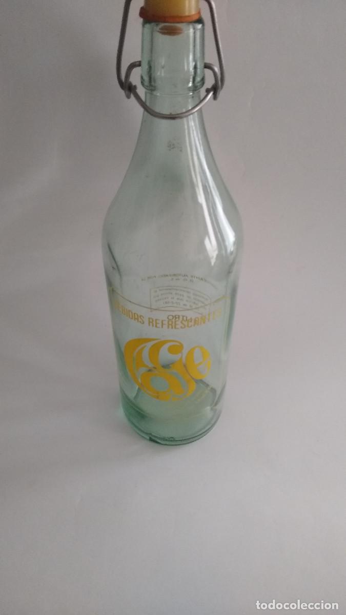 Botellas antiguas: Botella 1l Bebidas refrescantes Cage Maceda - Foto 2