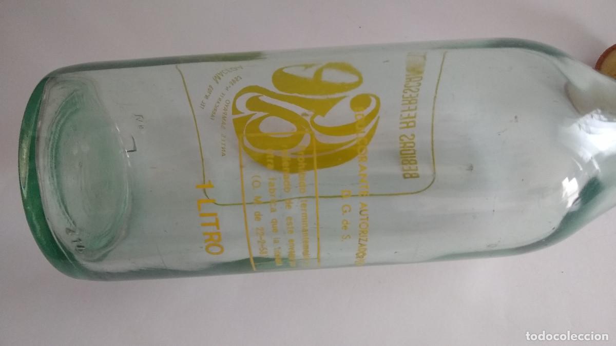 Botellas antiguas: Botella 1l Bebidas refrescantes Cage Maceda - Foto 4