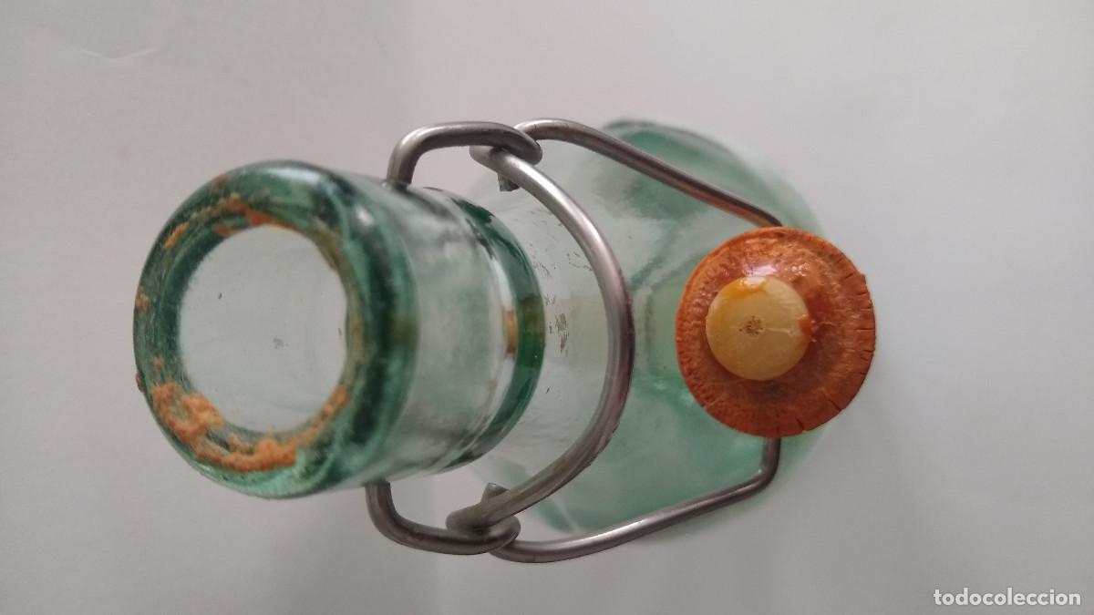 Botellas antiguas: Botella 1l Bebidas refrescantes Cage Maceda - Foto 7