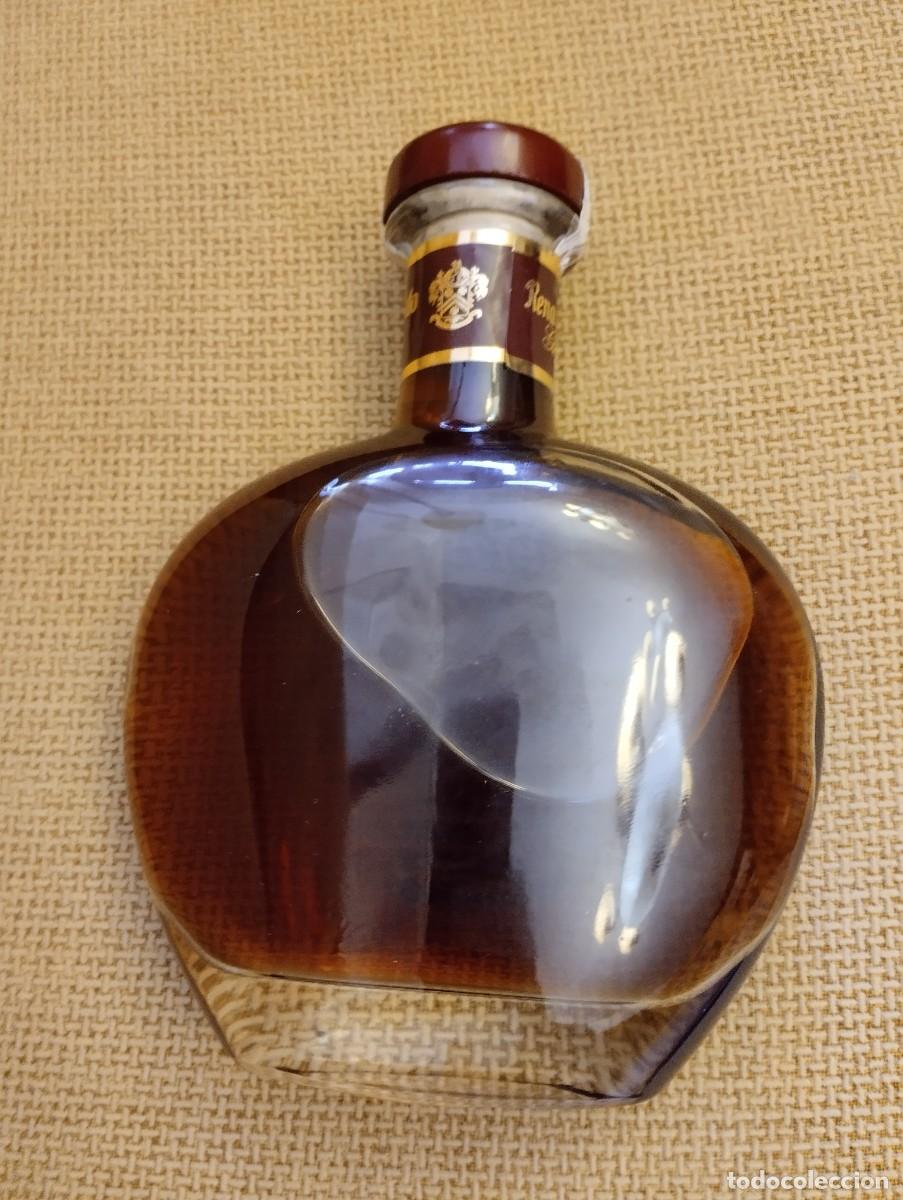 Botellas antiguas: Botella Brandy de Jerez Renacimiento - Foto 4