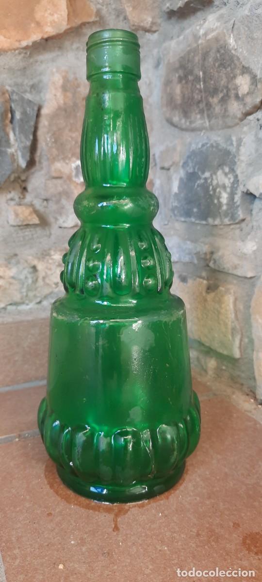 Botellas antiguas: Botella muy antigua verde - Foto 2
