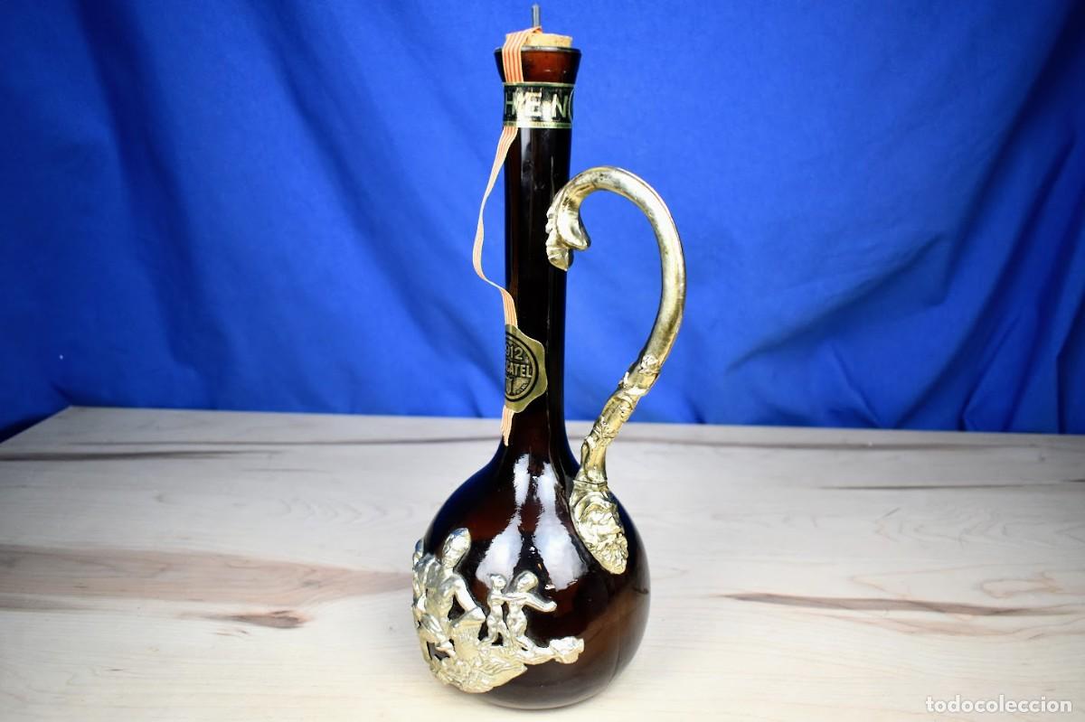 Botellas antiguas: Curiosa Botella de moscatel Therschen - Foto 7