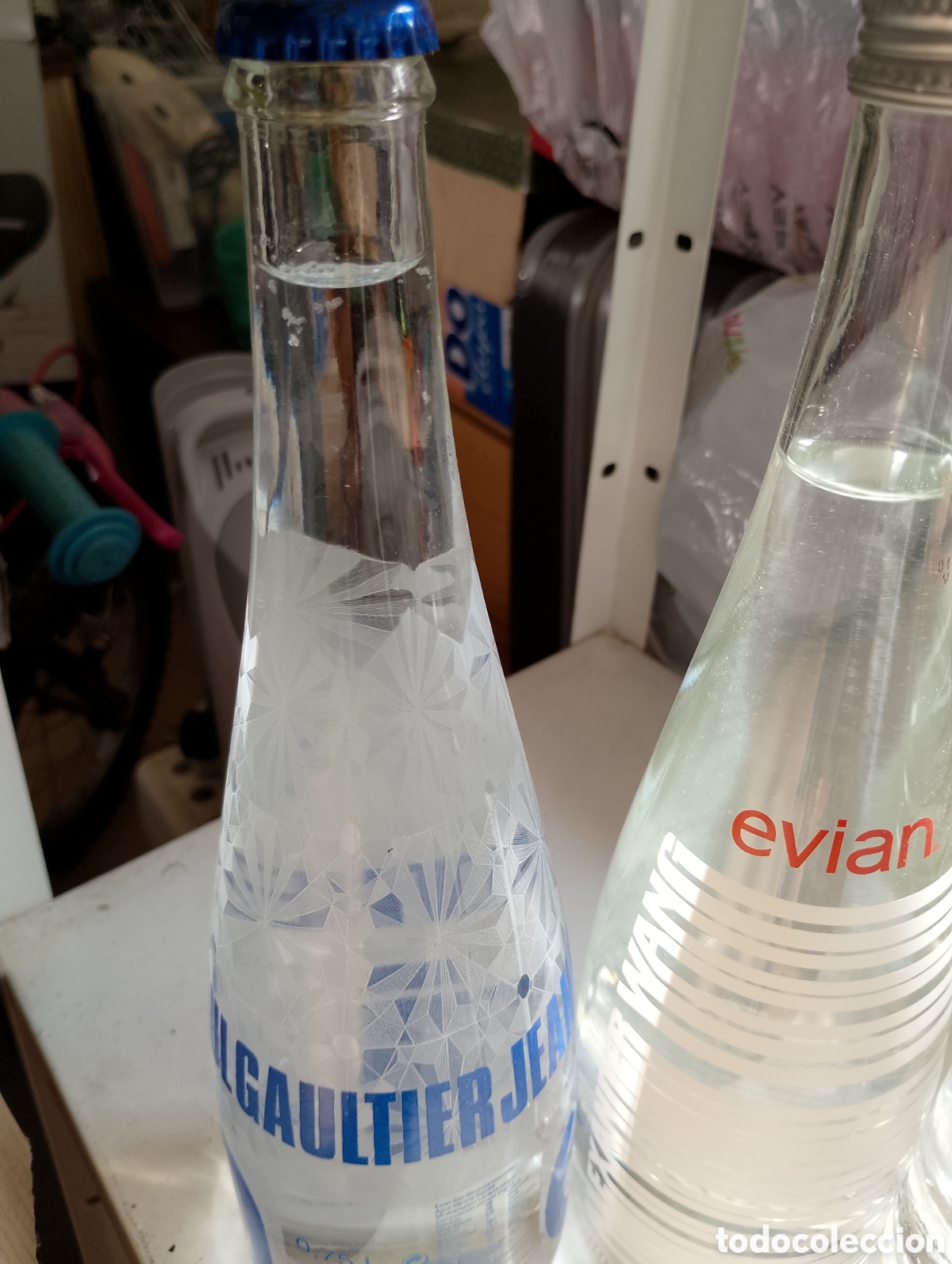 Botellas antiguas: Colecci&oacute;n de botellas Evian - Foto 3