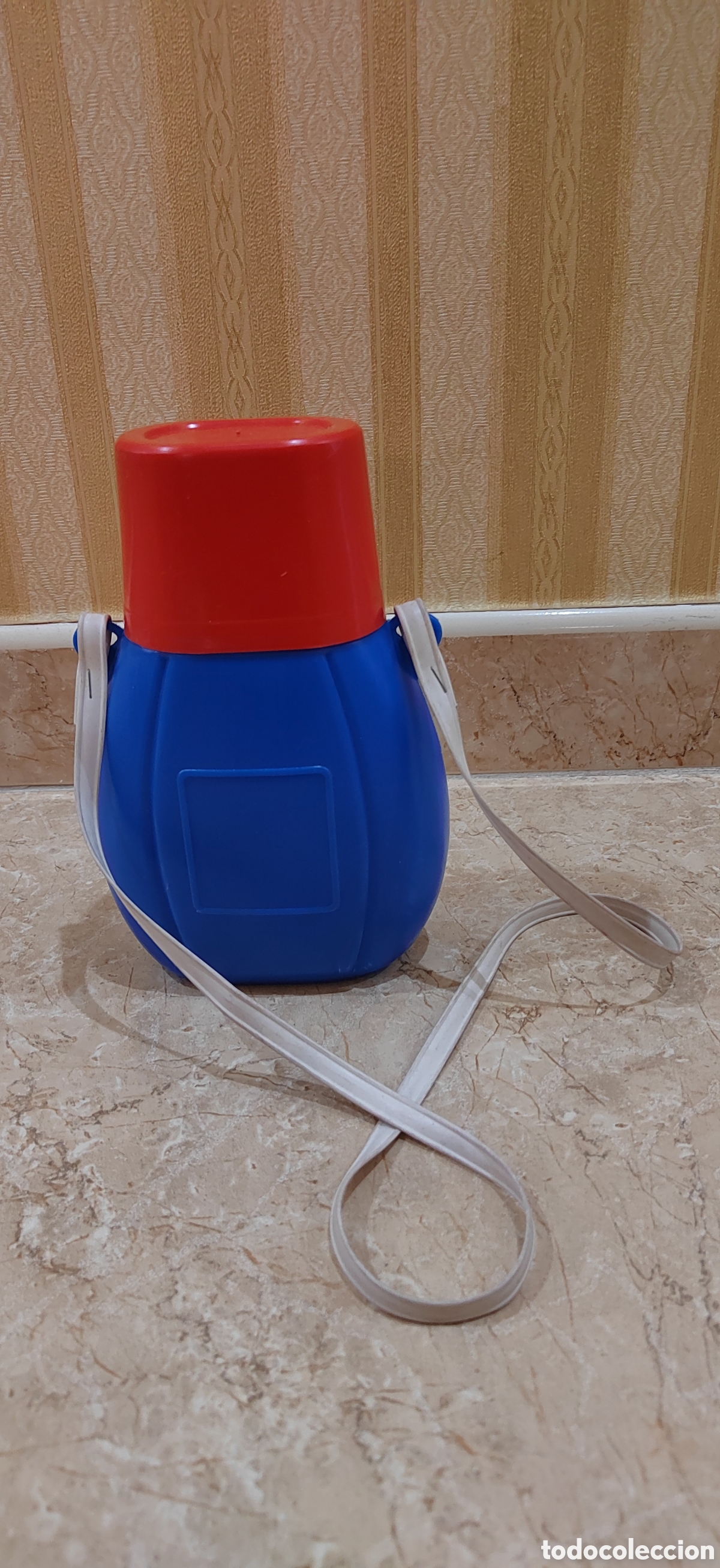 Botellas antiguas: Cantimplora infantil vintage - Foto 2