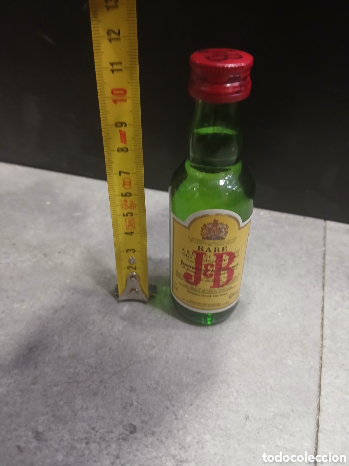 Botellas antiguas: Miniatura botella JB. (L77) - Foto 1