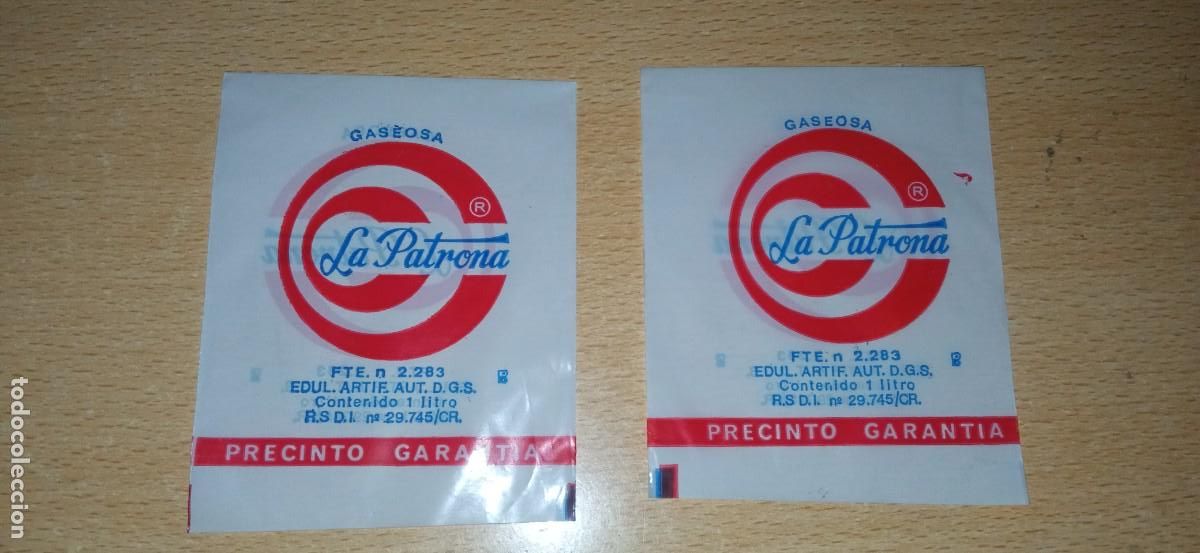 Botellas antiguas: LOTE 2 CAPUCHAS DE BOTELLAS DE GASEOSA LA PATRONA - Foto 1