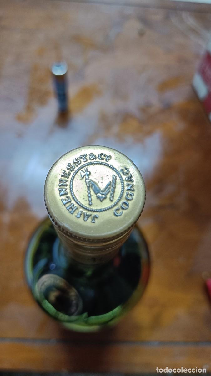 Botellas antiguas: Cognac Hennessy &rdquo;bras arm&eacute;&rdquo; - Foto 3