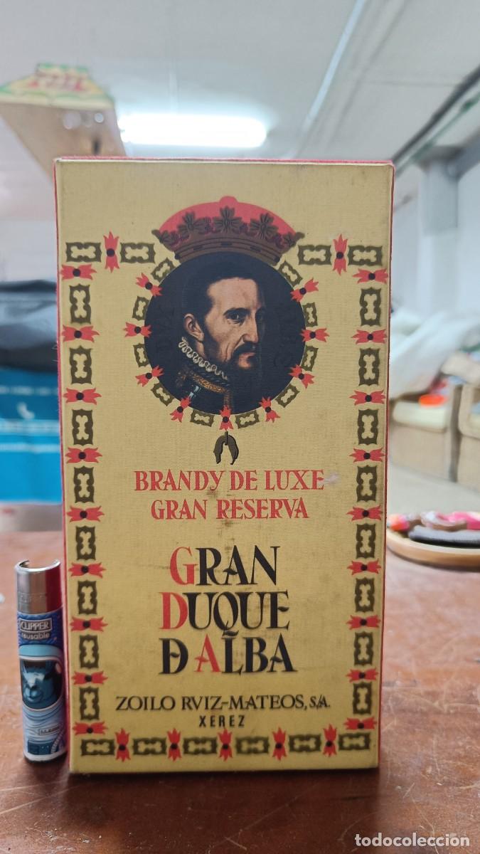 Botellas antiguas: Brandy de Jerez gran duque de Alba - Foto 1