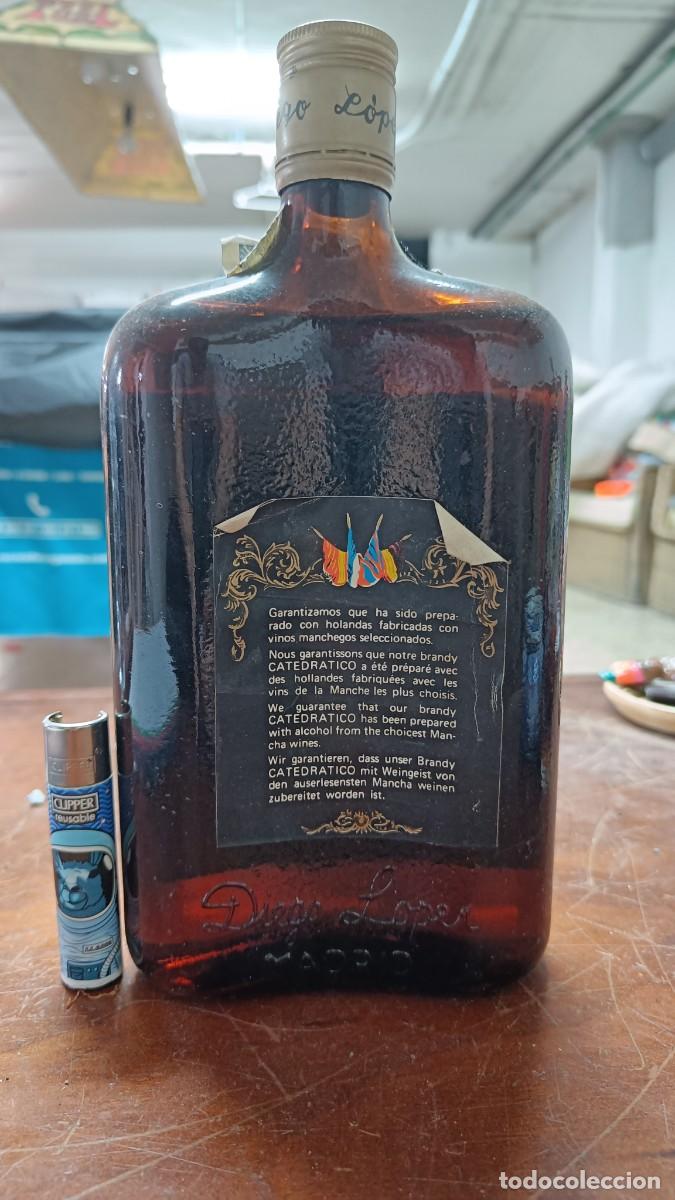 Botellas antiguas: Brandy catedr&aacute;tico diego L&oacute;pez - Foto 2