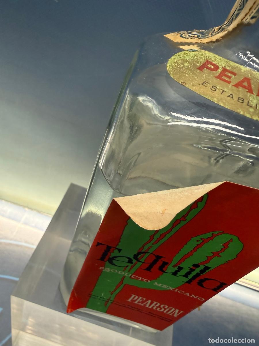 Botellas antiguas: Botella de Tequila Pearson - Foto 4