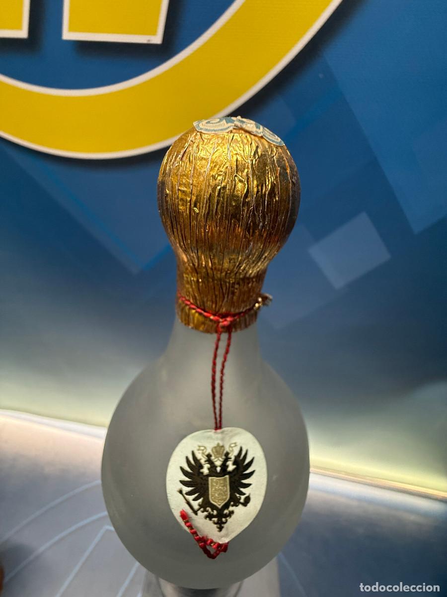 Botellas antiguas: Botella Vodka Luboff - Foto 4