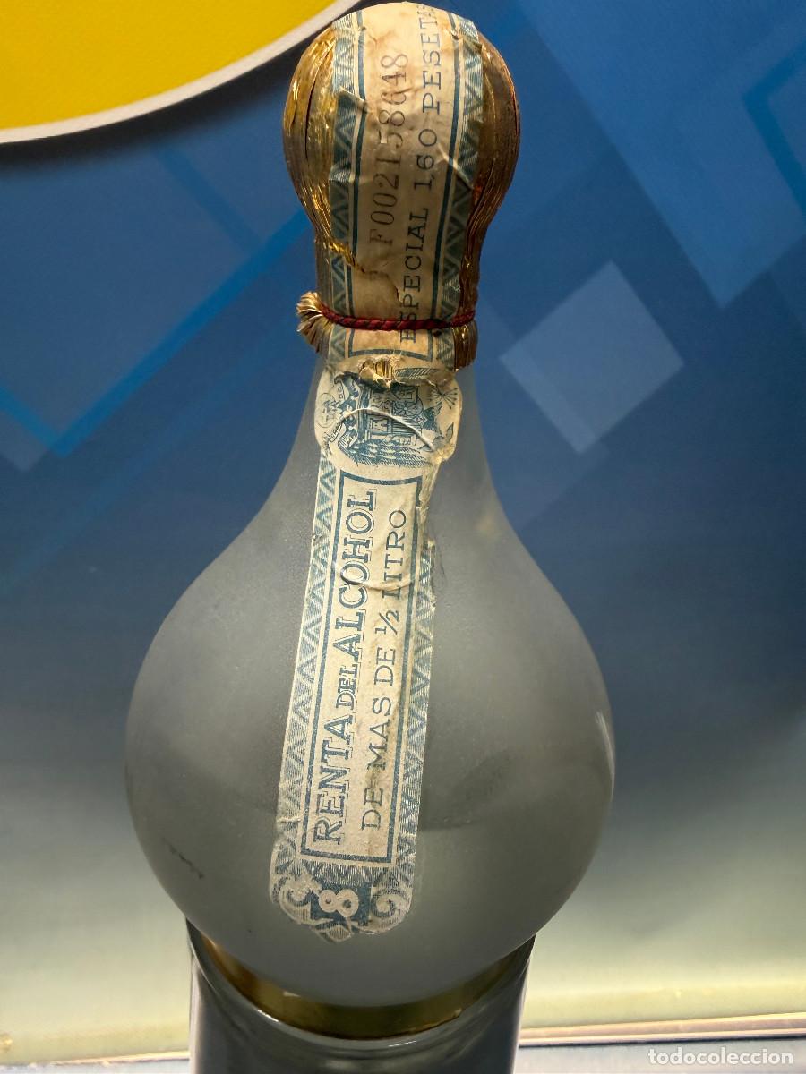 Botellas antiguas: Botella Vodka Luboff - Foto 2
