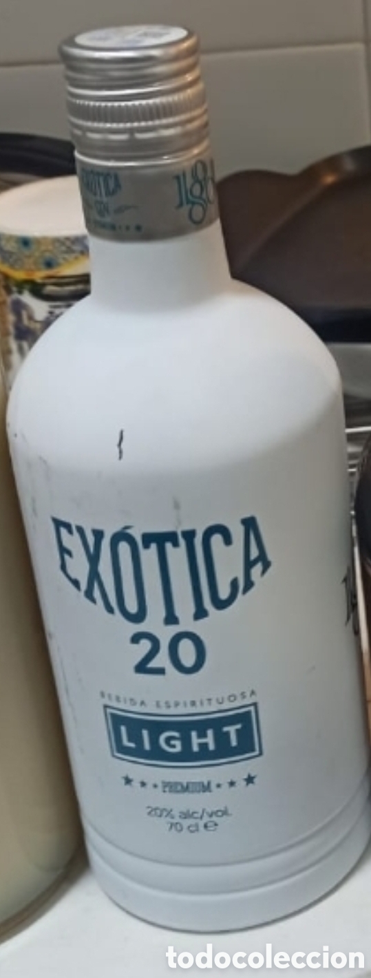 Botellas antiguas: Lote de 5 botellas de licor - Foto 3