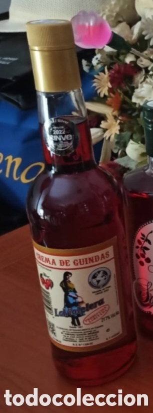 Botellas antiguas: Lote de 5 botellas de licor - Foto 2